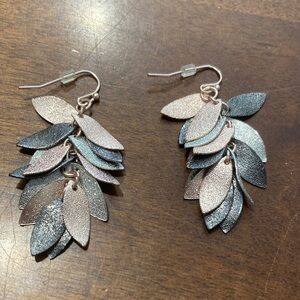 Elegant Multi-Tone Leaflike Earrings